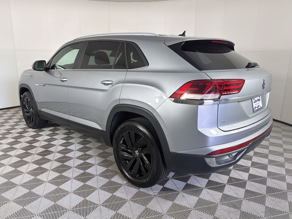 Used 2023 Volkswagen Atlas Cross Sport 2.0T SE w/Technology SUV