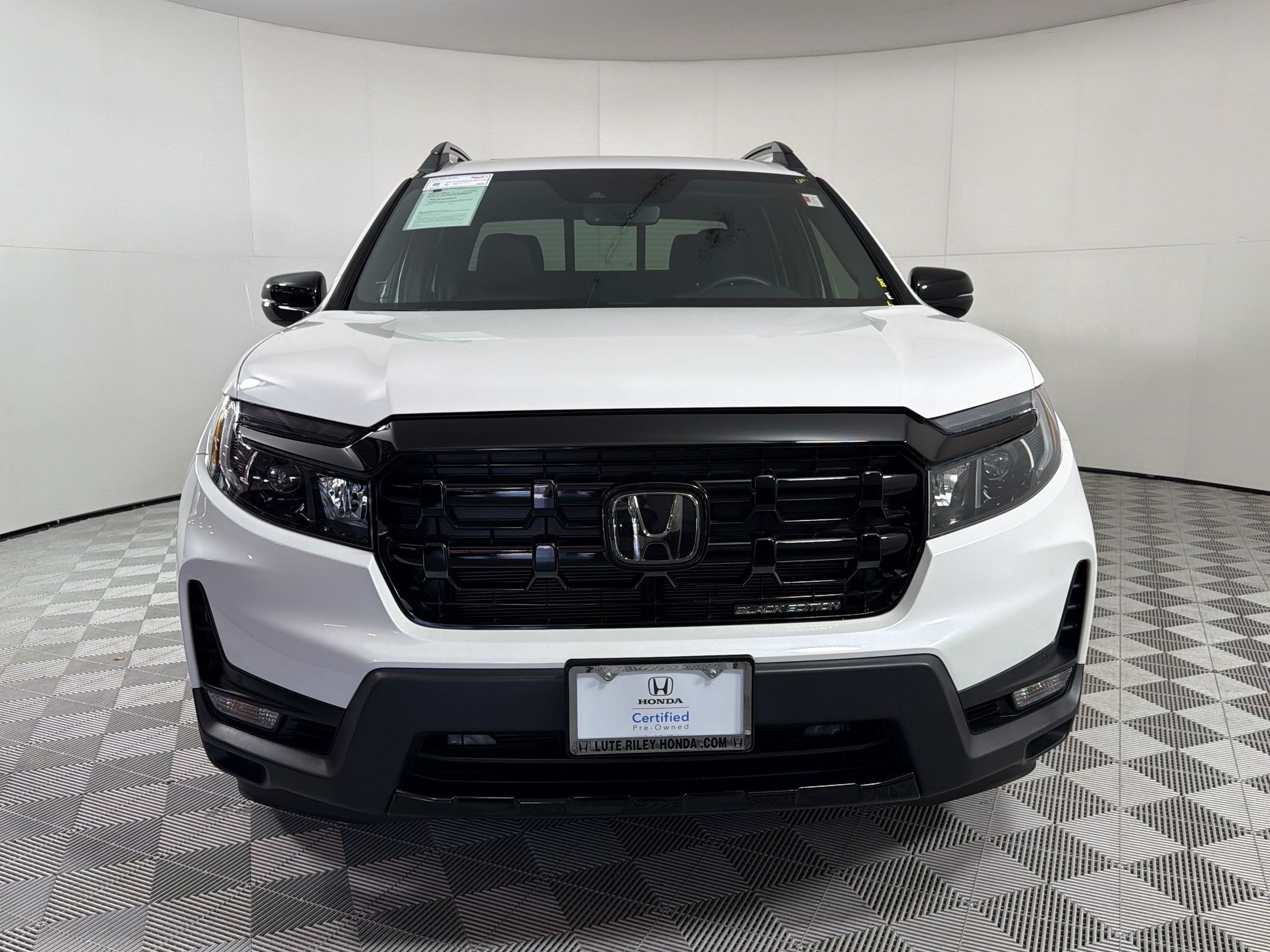 2025 Honda Ridgeline Black Edition - Photo 6