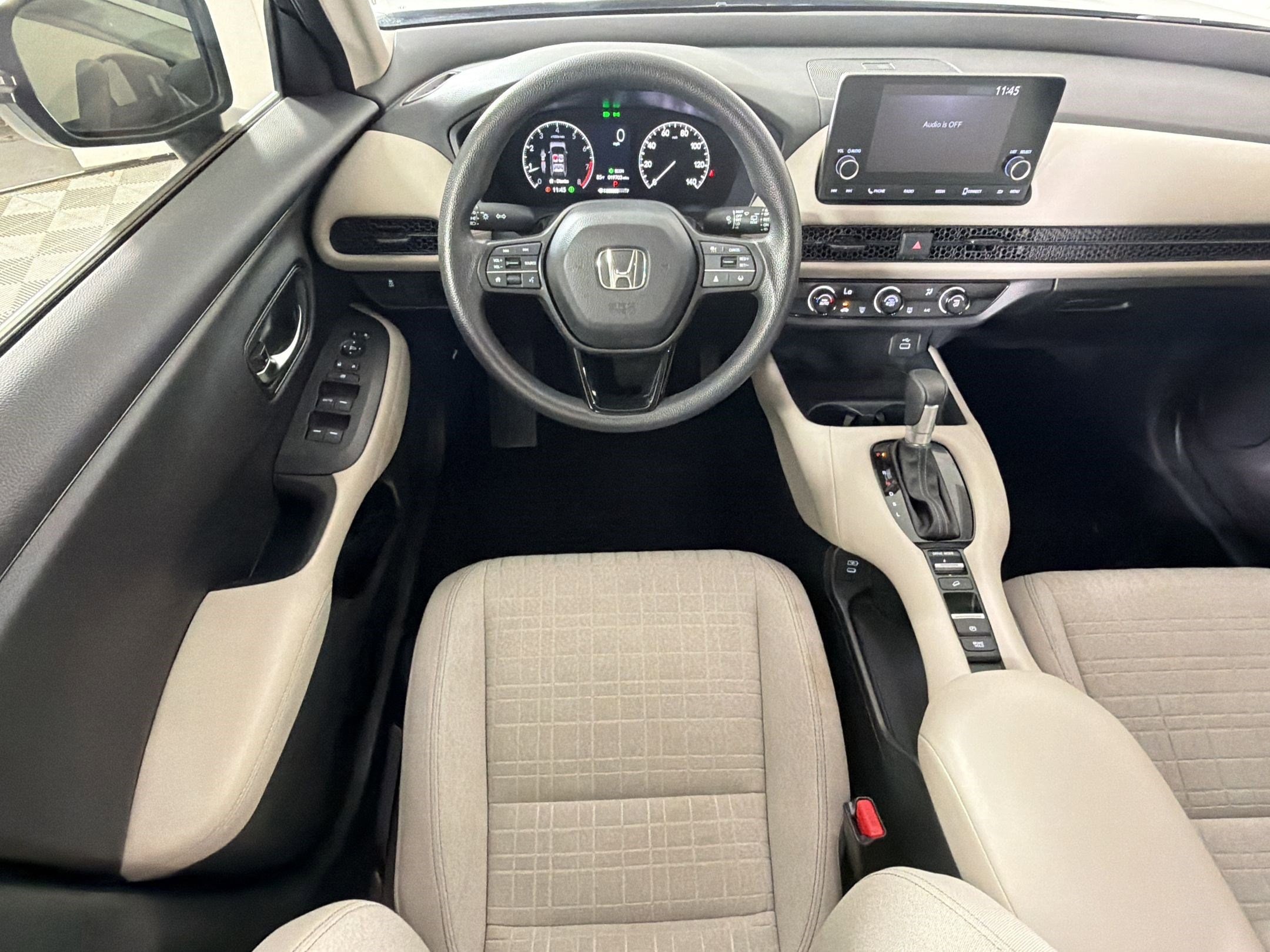 2025 Honda HR-V LX - Photo 26
