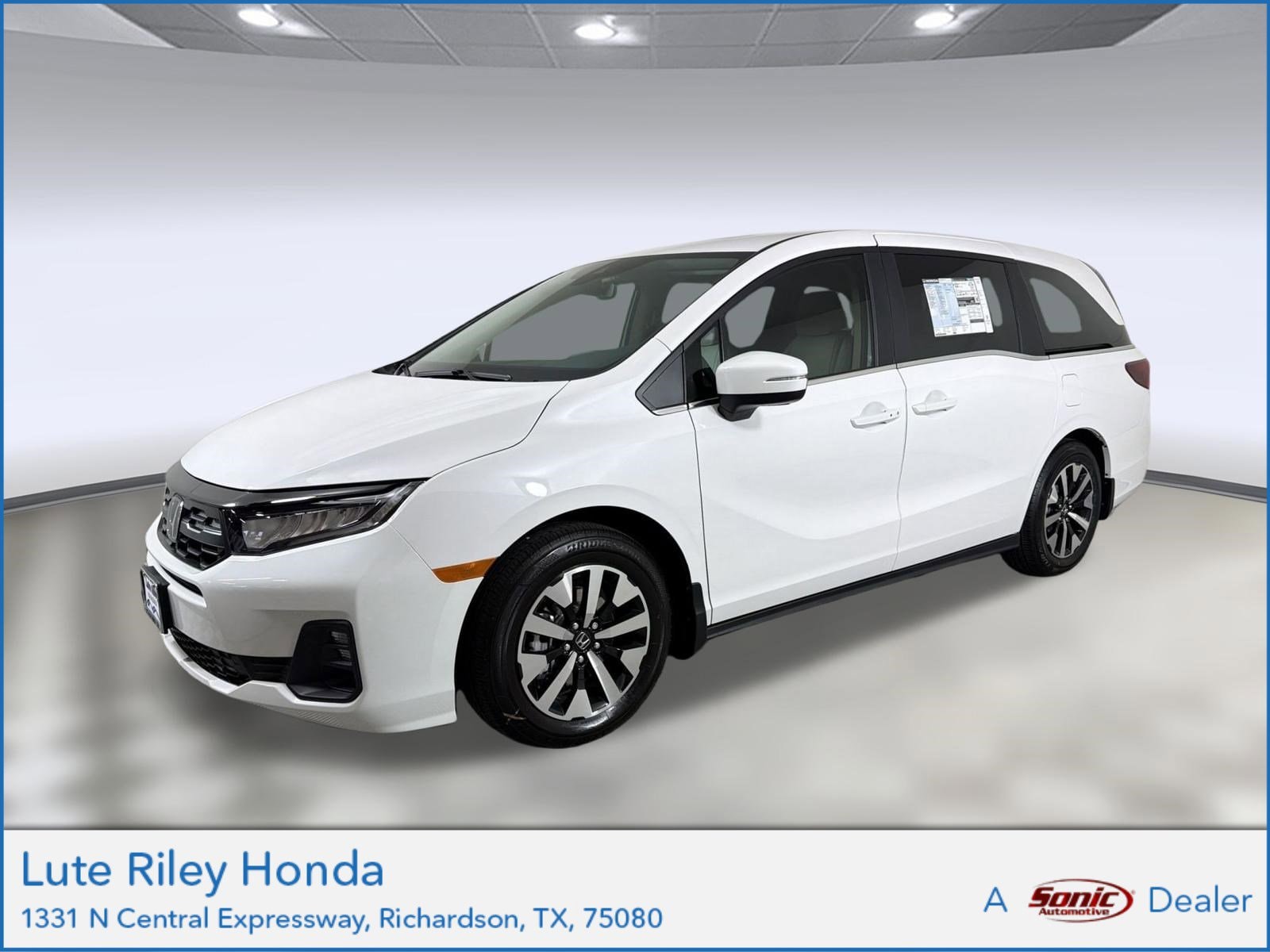 2026 Honda Odyssey EX-L's photo
