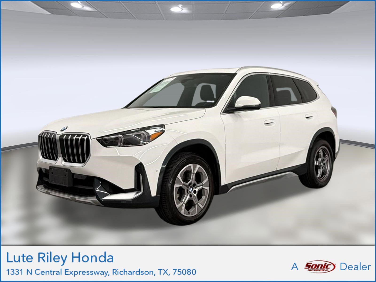 2025 BMW X1 xDrive28i's photo