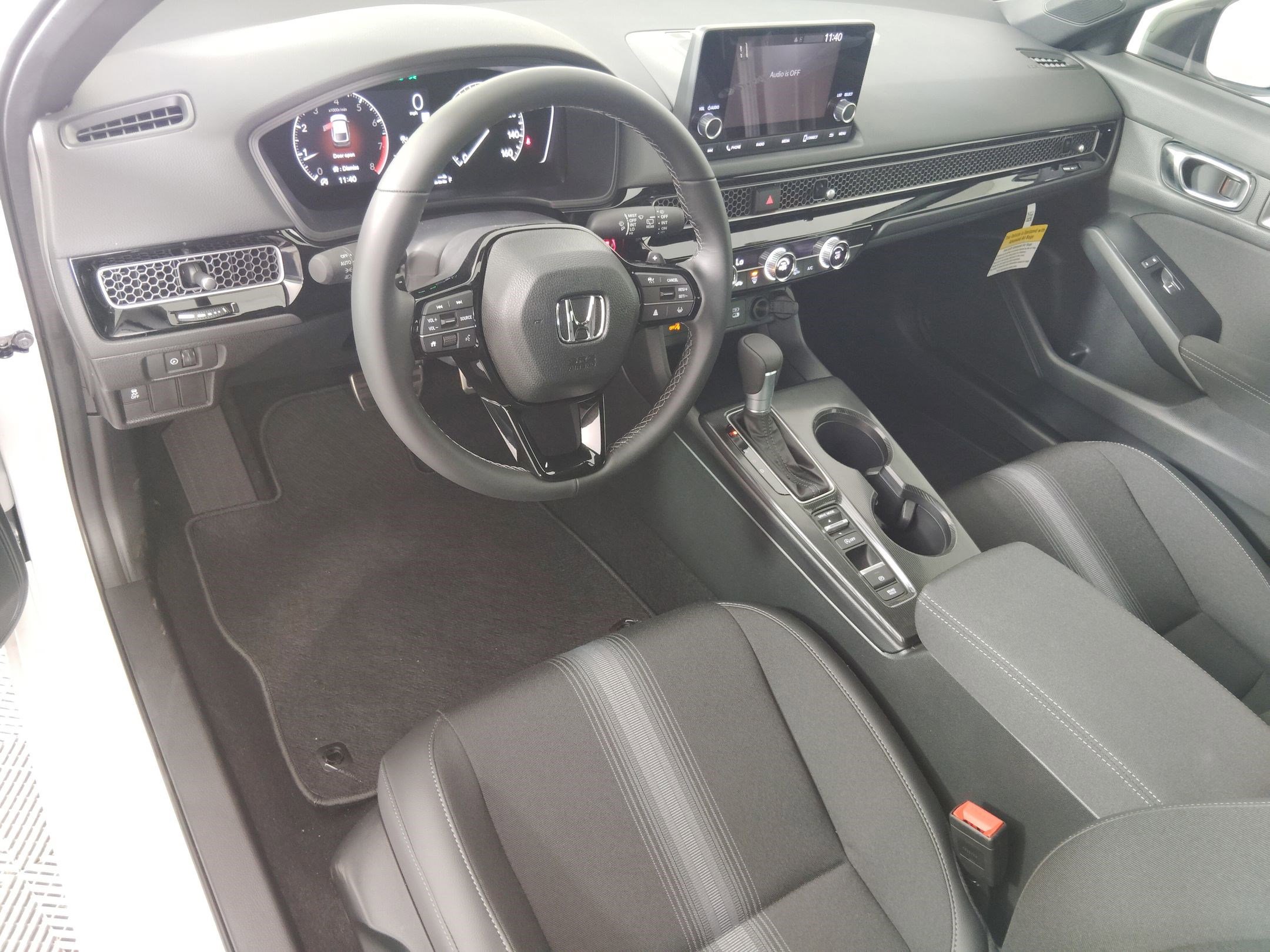 2026 Honda Civic Sport Hatchback photo 4