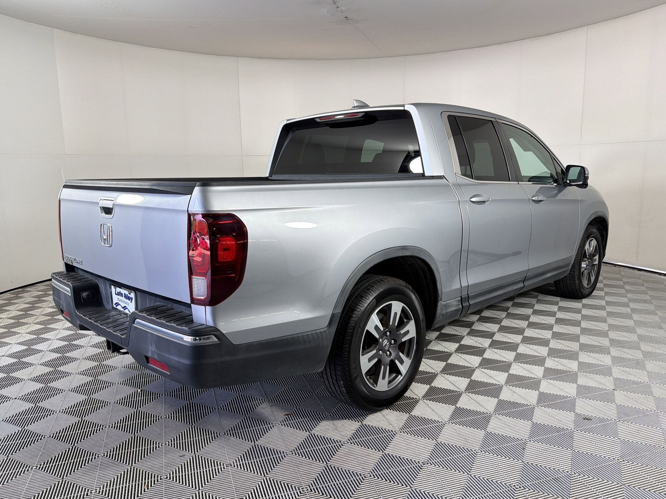 2018 Honda Ridgeline RTL-T - Photo 9