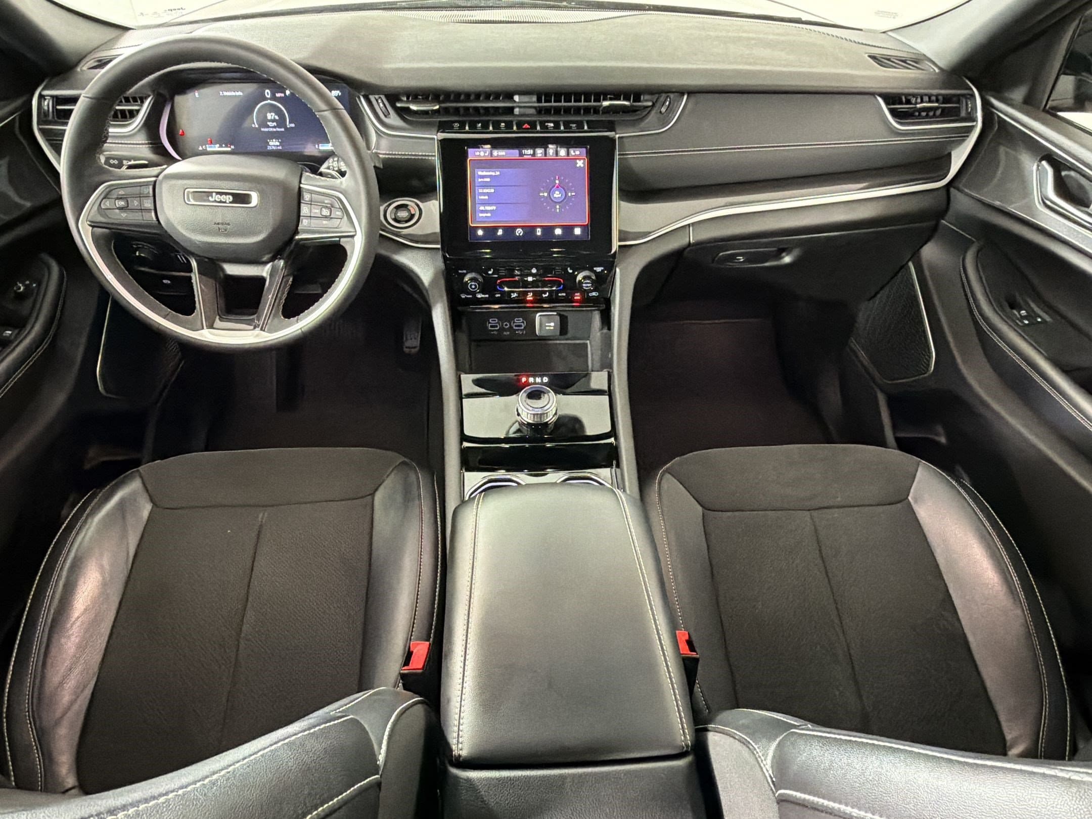 2023 Jeep Grand Cherokee Altitude - Photo 16