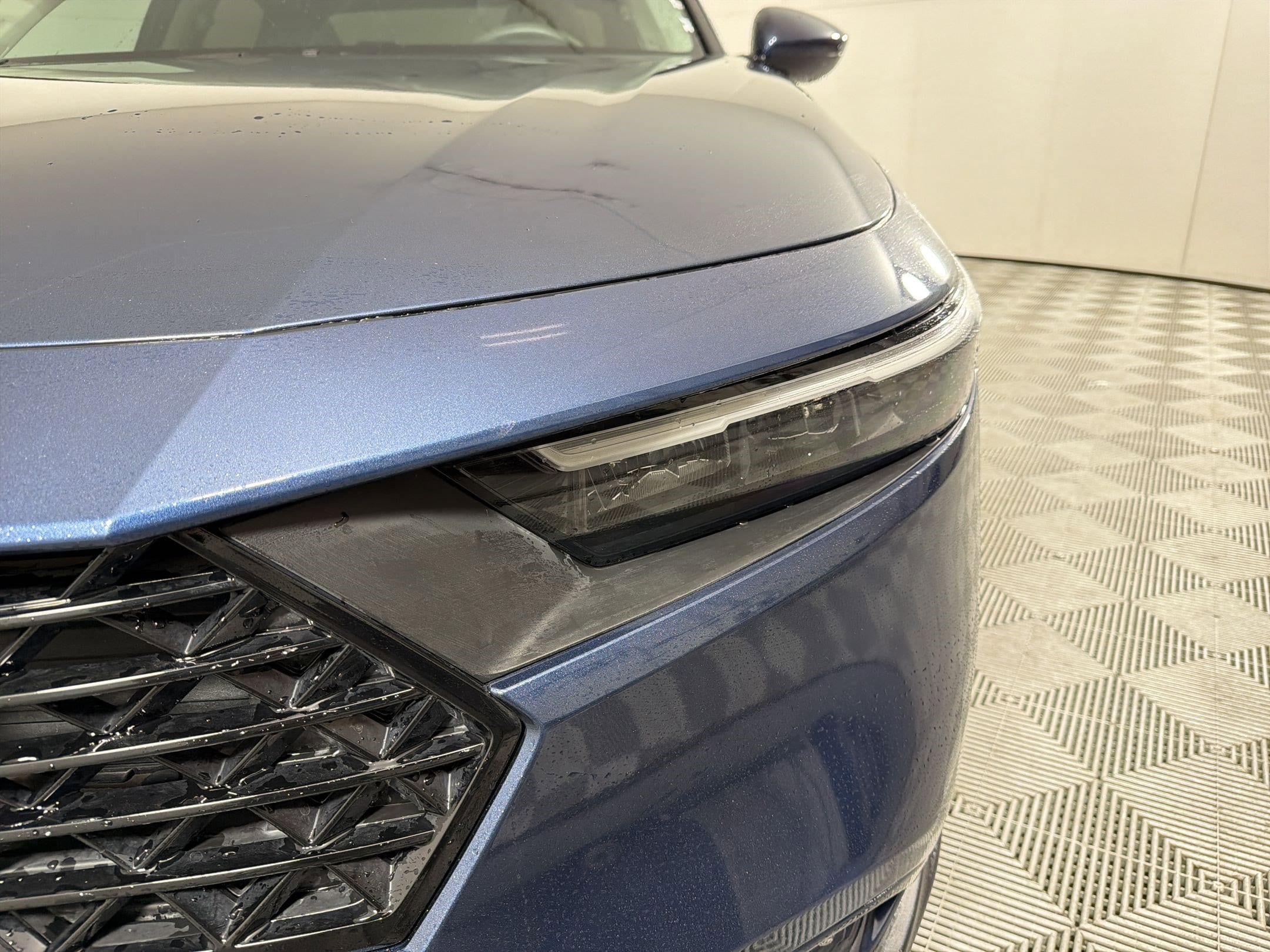 2023 Honda Accord EX - Photo 11