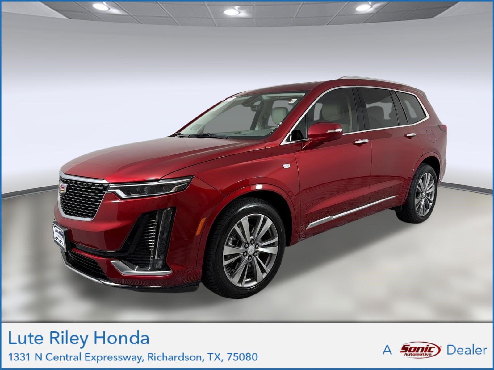 2024 Cadillac XT6 Premium Luxury Auto's photo