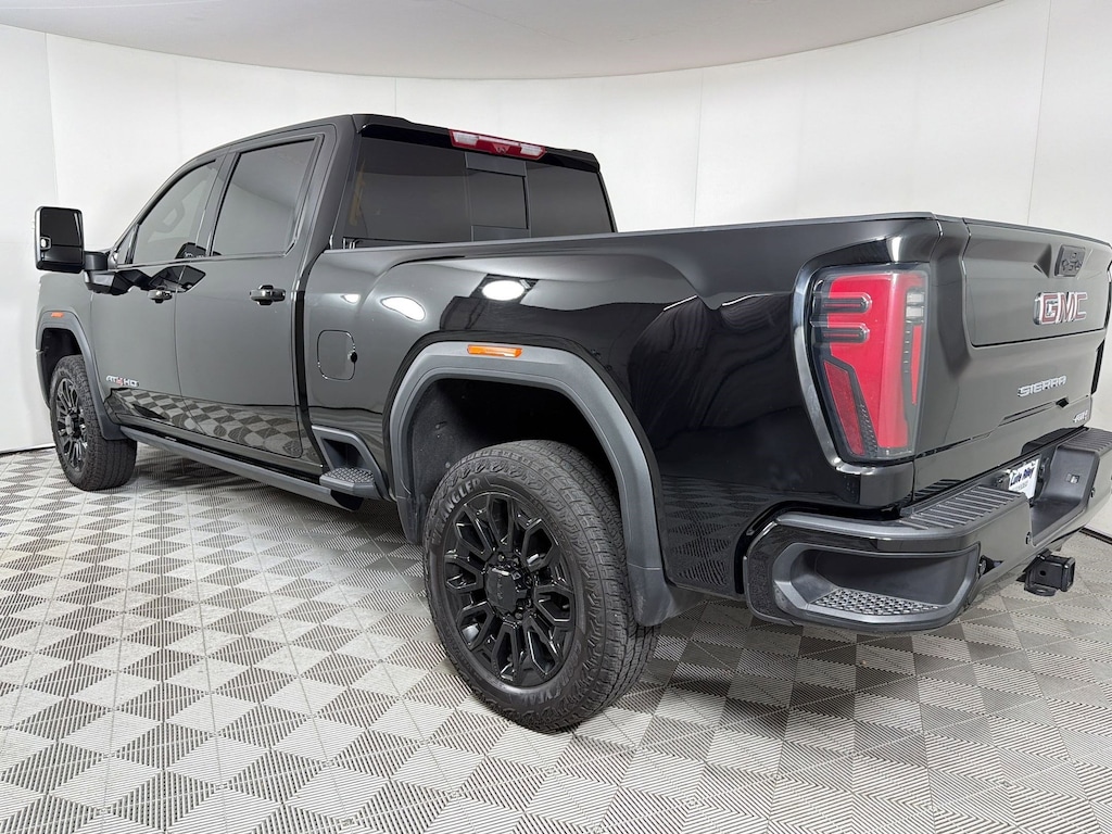 Used 2025 GMC Sierra 2500 HD AT4 Truck Crew Cab