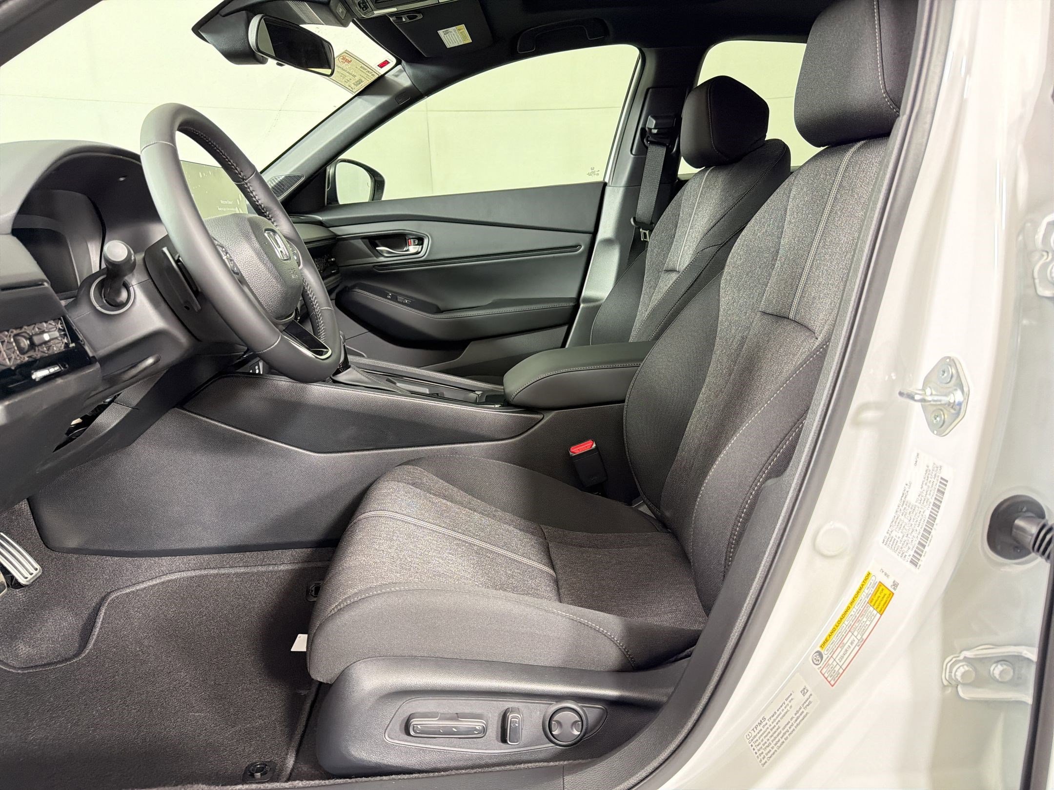 2026 Honda Accord Hybrid Sport - Photo 5
