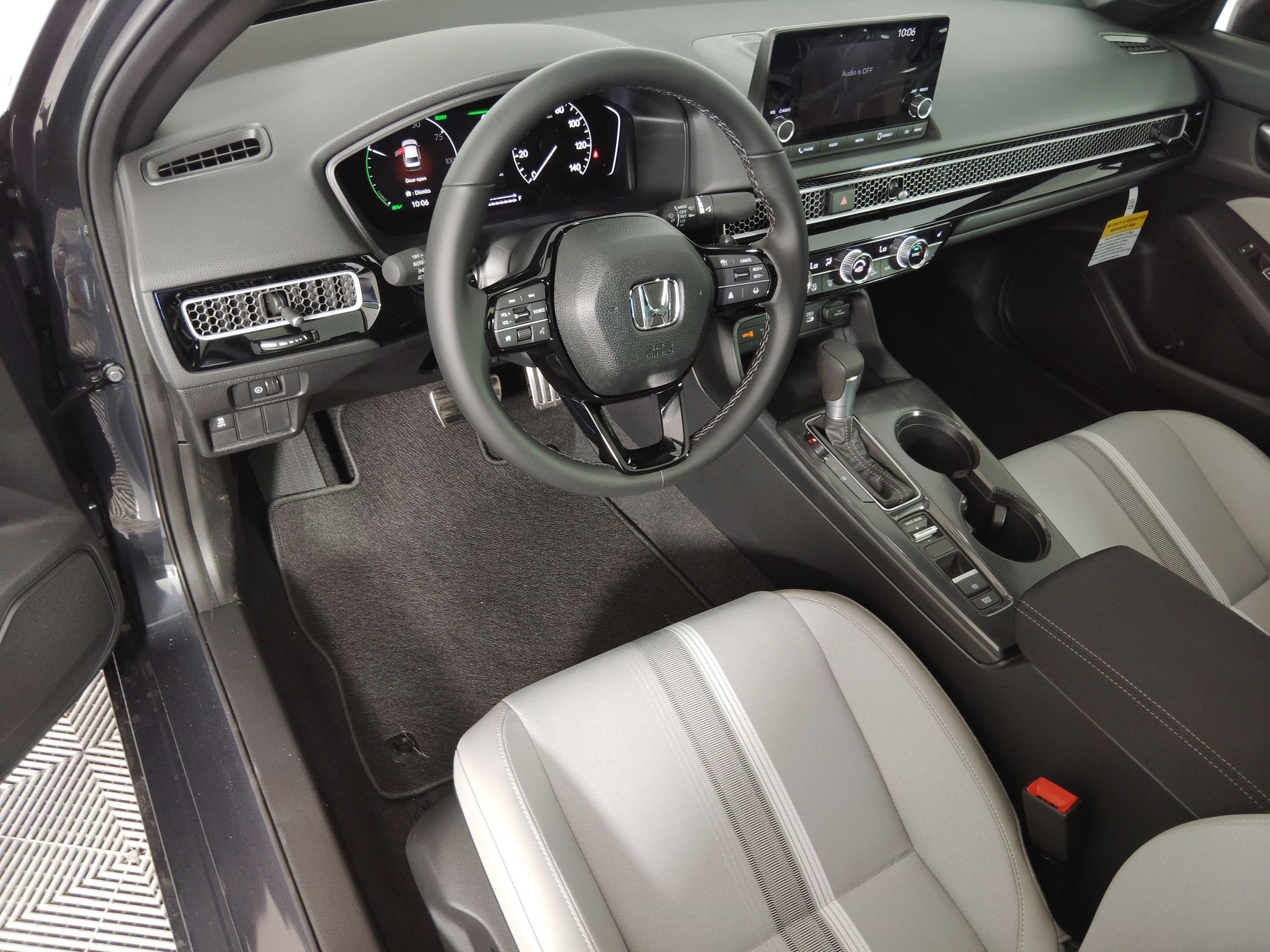 2026 Honda Civic Hybrid Sport photo 4