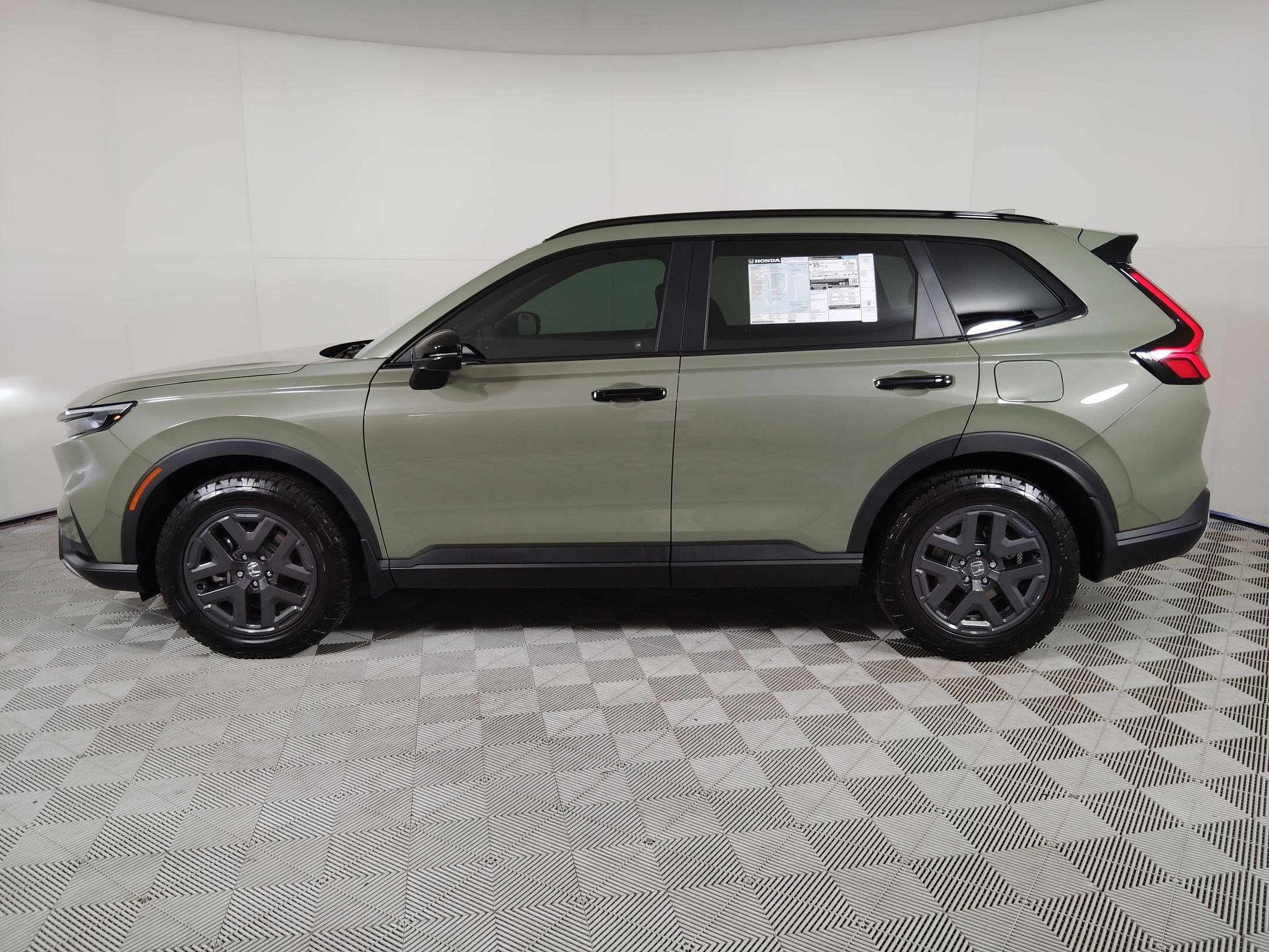 2026 Honda CR-V Hybrid photo 2