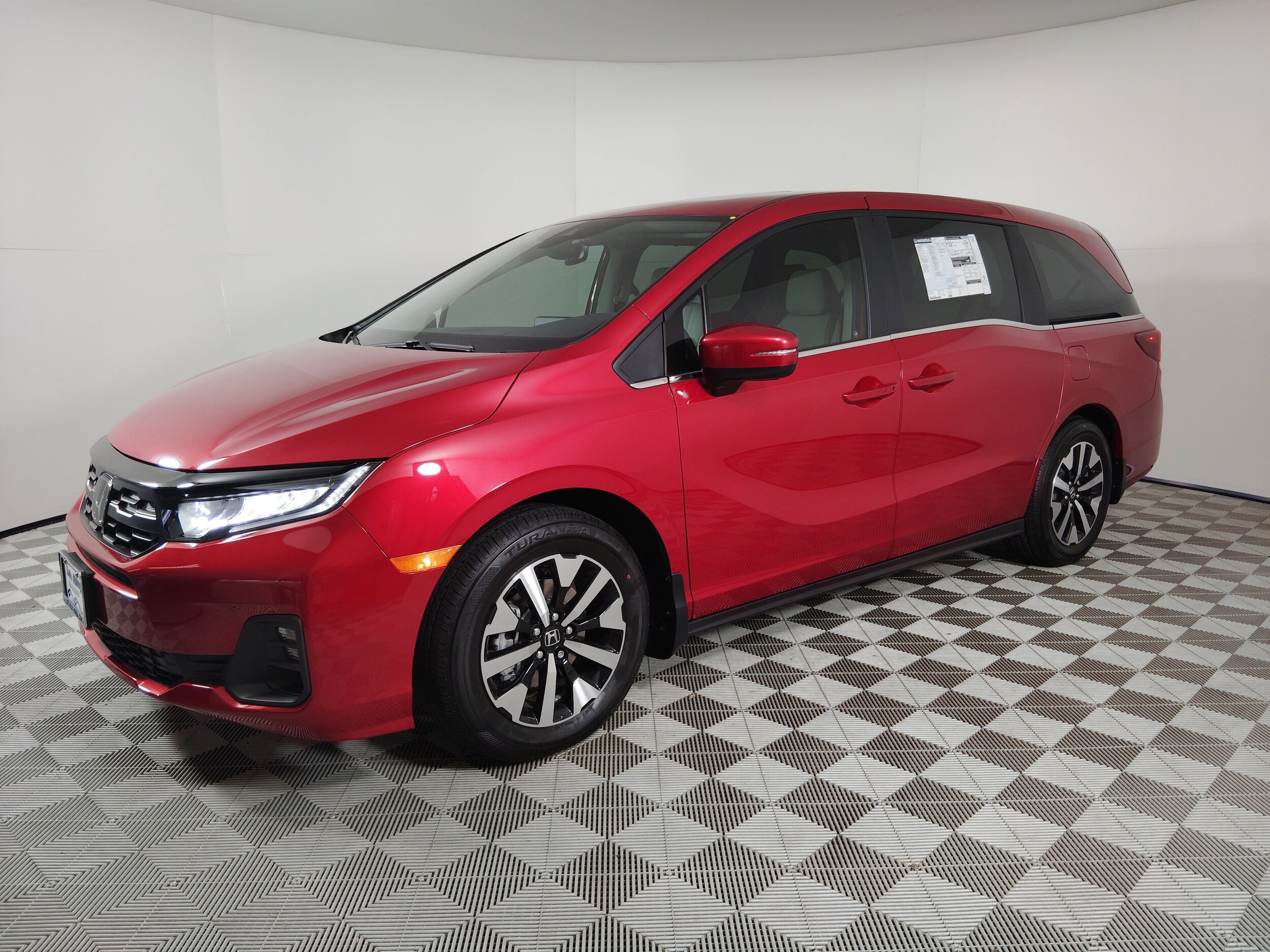 2025 Honda Odyssey EX-L photo 4