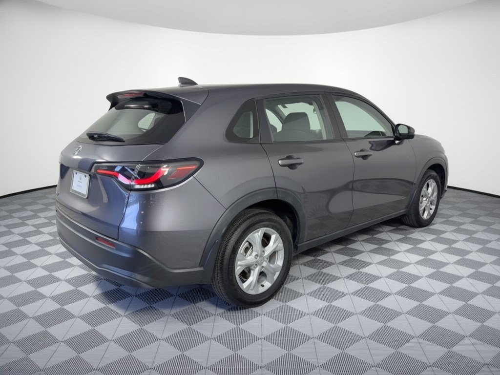 2025 Honda HR-V LX - Photo 9