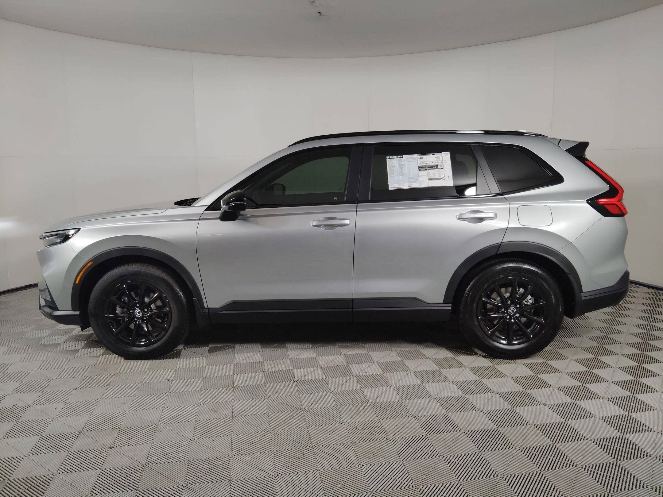 2026 Honda CR-V Hybrid Sport-L photo 2