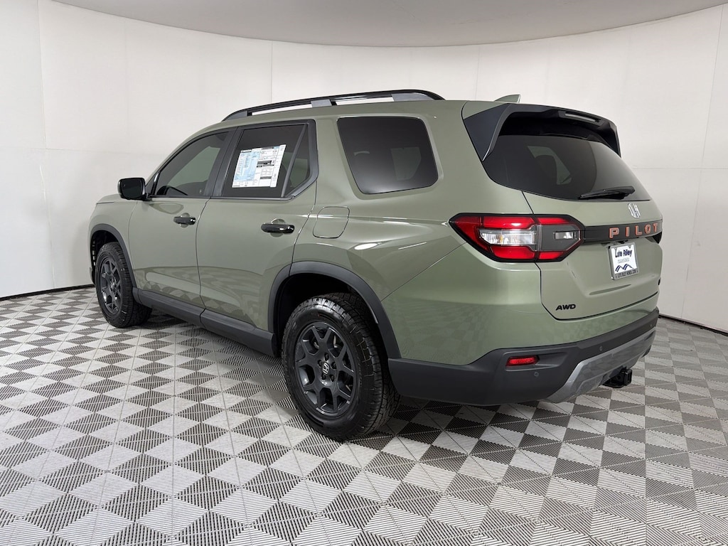 New 2026 Honda Pilot TrailSport SUV