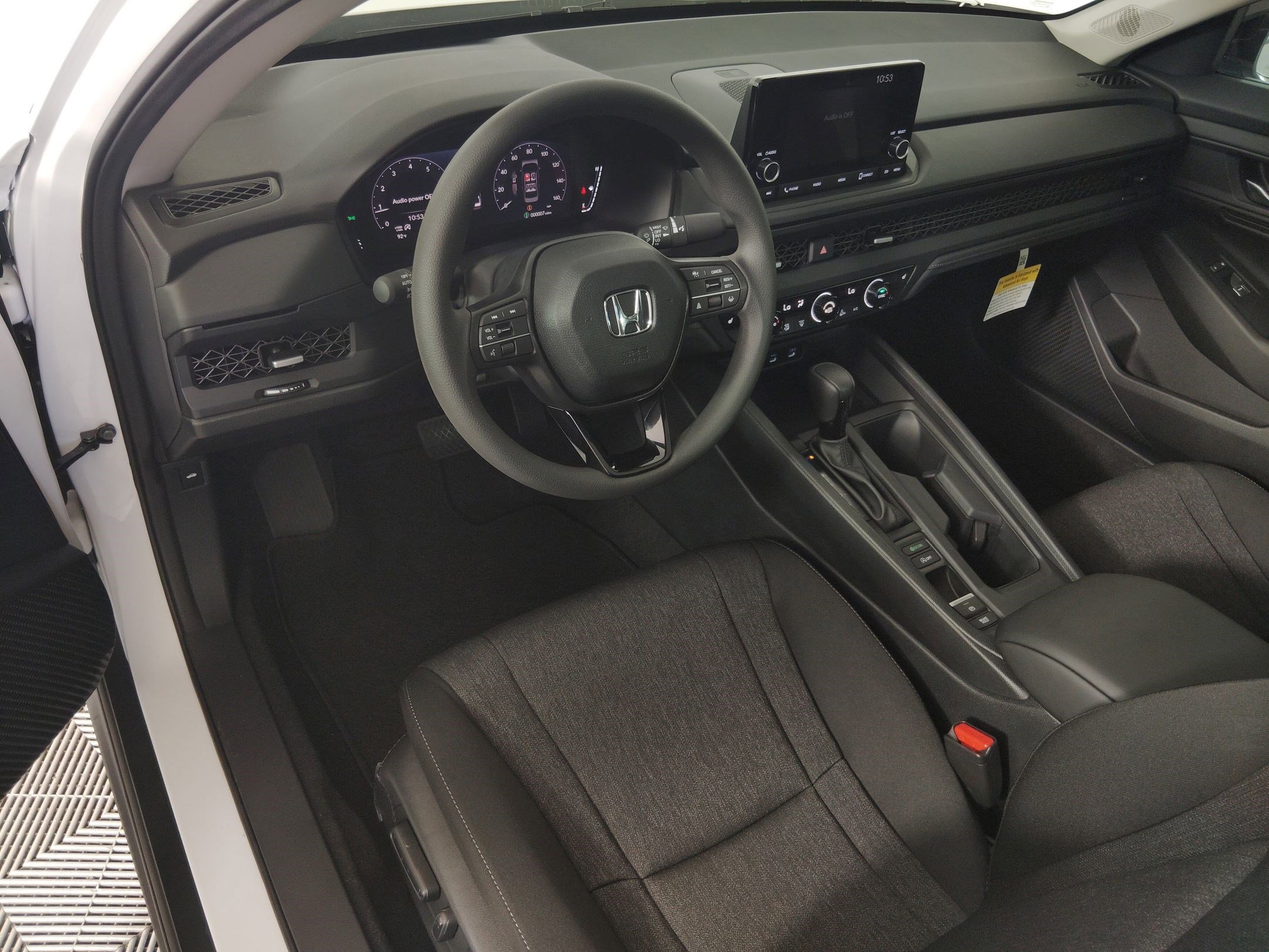 2025 Honda Accord SE photo 4