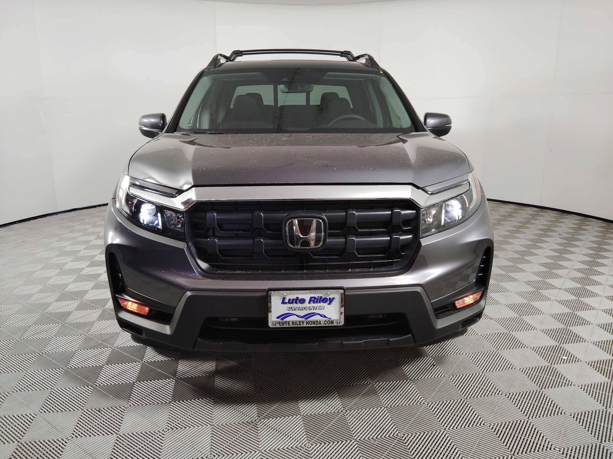 2025 Honda Ridgeline RTL photo 3