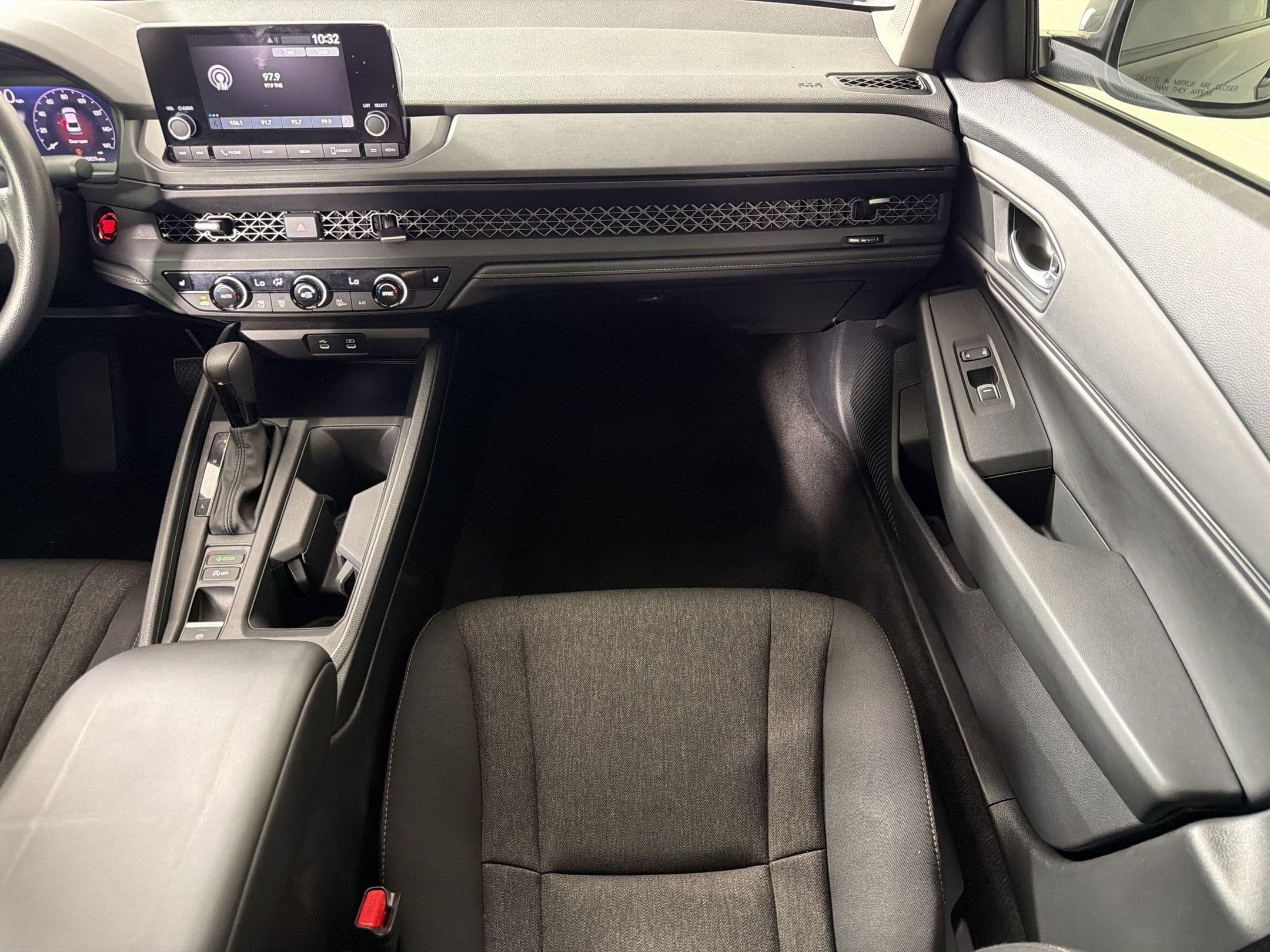 2024 Honda Accord EX - Photo 31