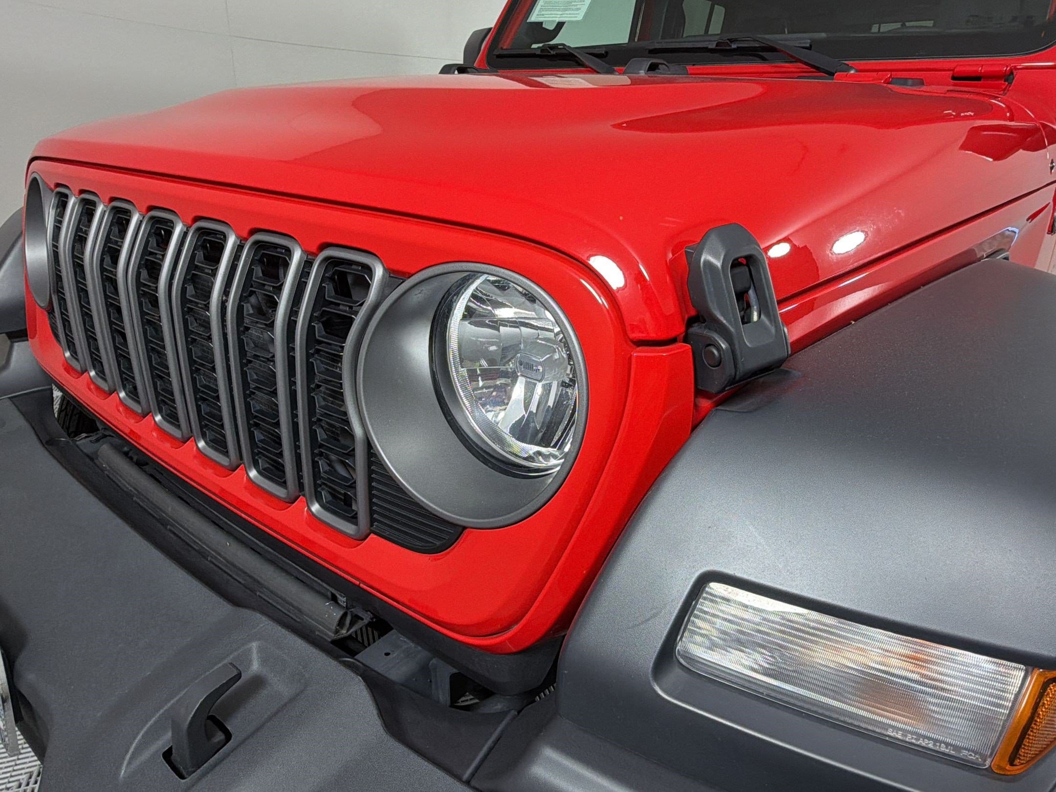 2025 Jeep Wrangler 4-Door Sport S - Photo 11