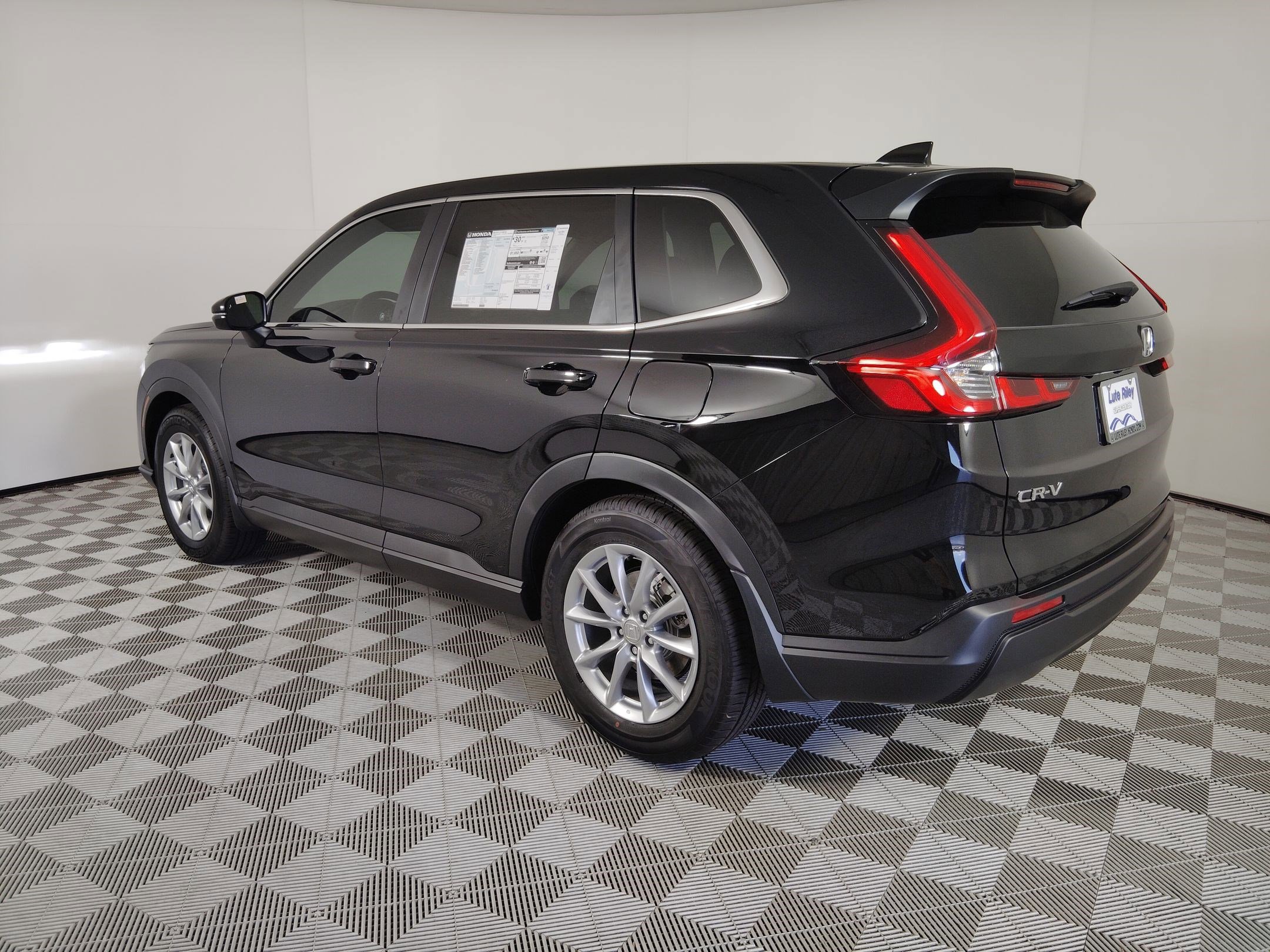 2026 Honda CR-V EX photo 3