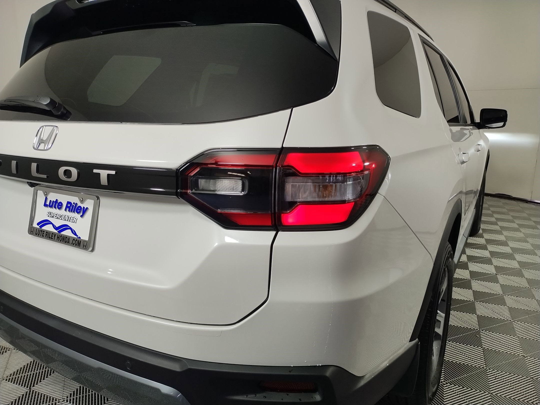 2026 Honda Pilot EX-L - Photo 31