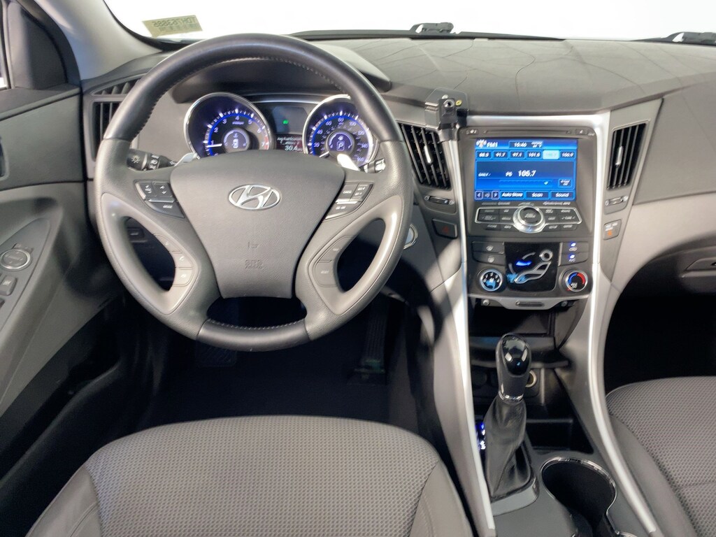 Used 2013 Hyundai Sonata SE Sedan