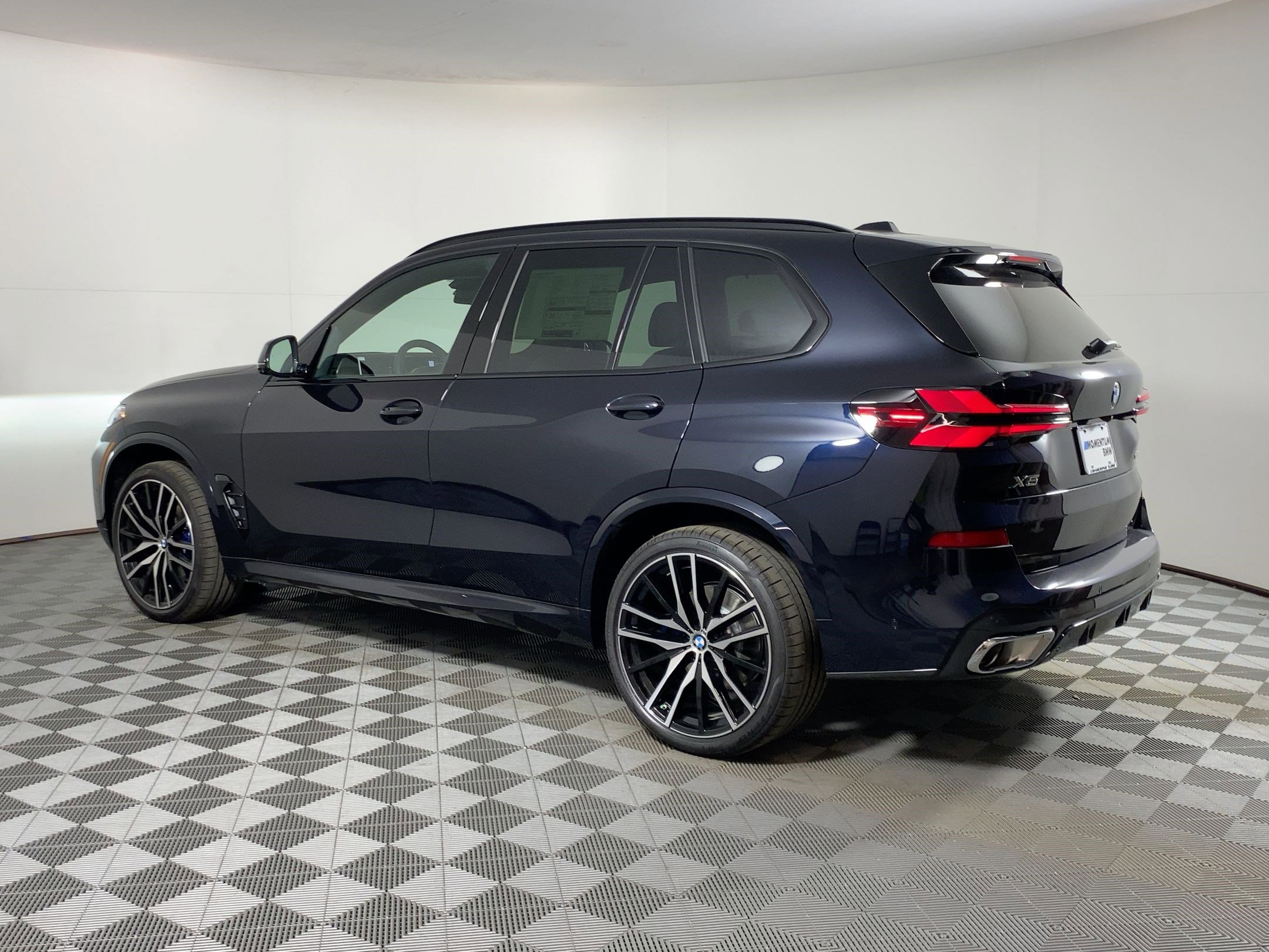 2026 Bmw X5 sDrive40i photo 3
