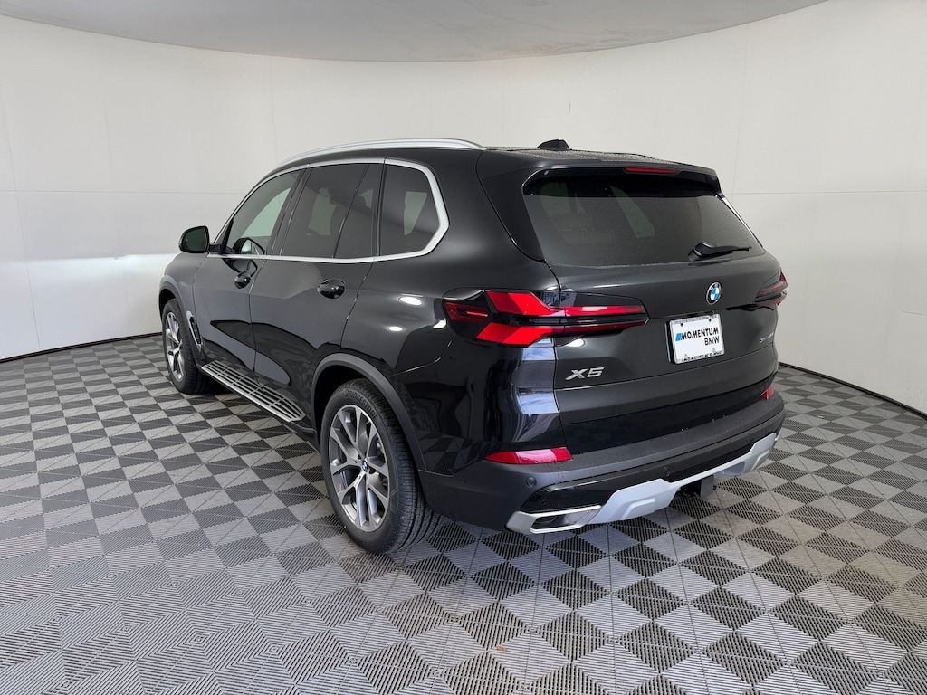 New 2026 BMW X5 xDrive40i SUV