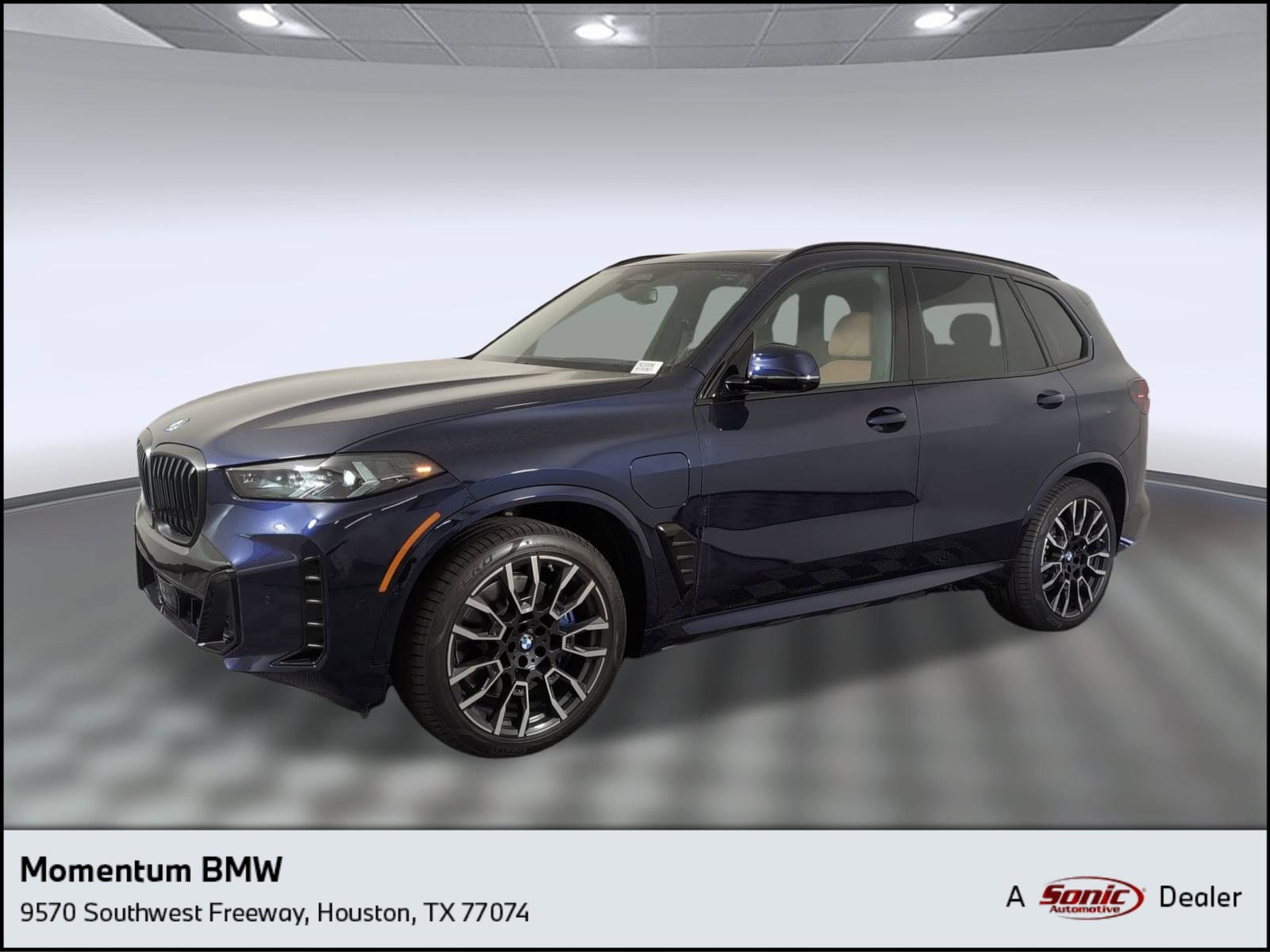 2026 BMW X5 50e's photo