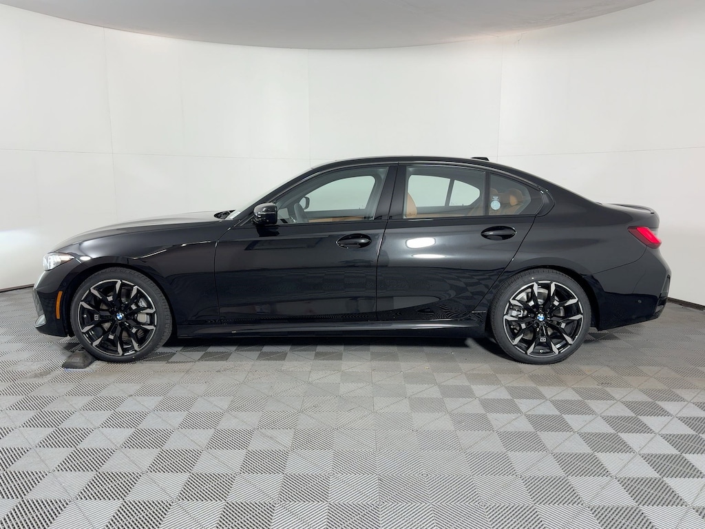 New 2026 BMW 330i Sedan