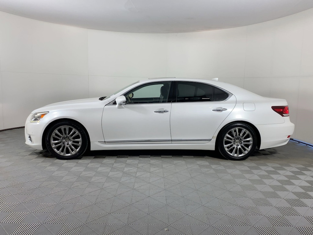 Used 2017 Lexus LS 460 Sedan