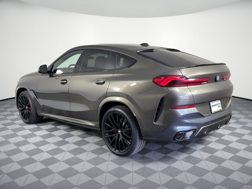 New 2027 BMW X6 xDrive40i SUV