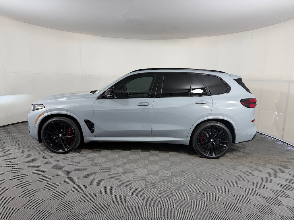 New 2026 BMW X5 M60i SUV