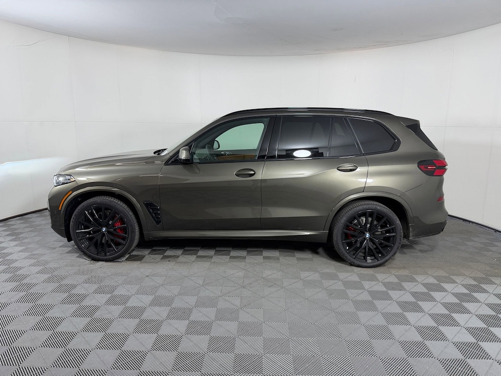 New 2026 BMW X5 xDrive40i SUV