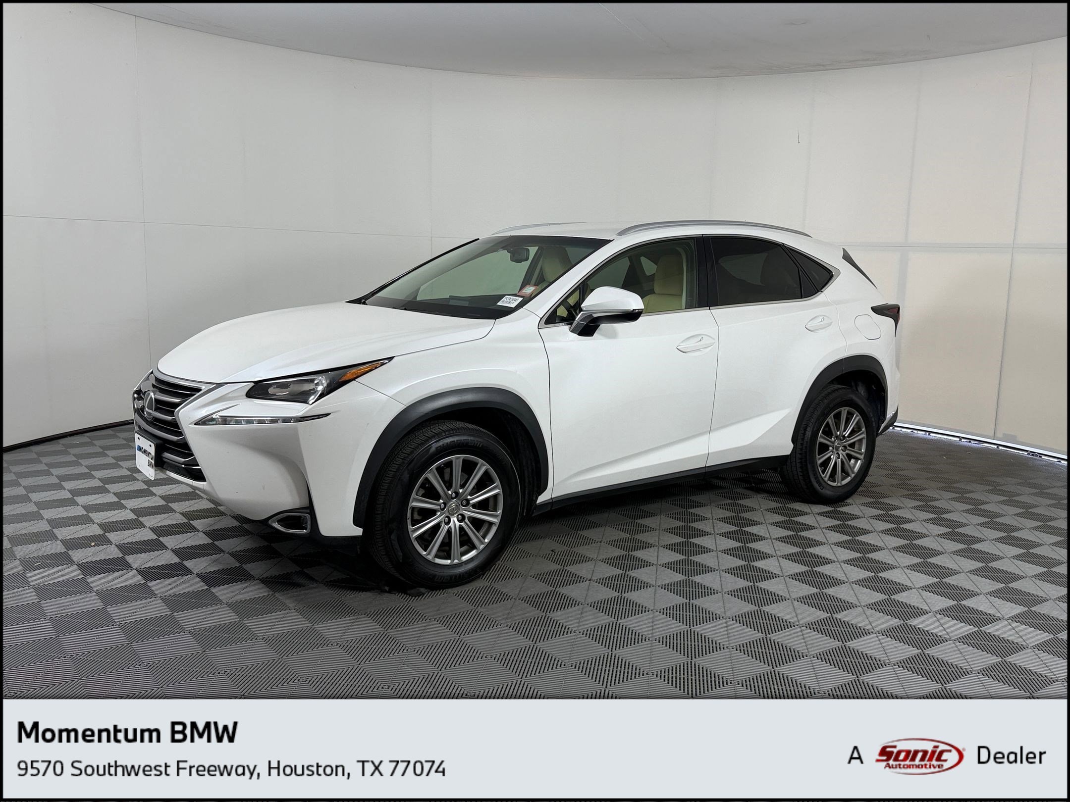 2015 Lexus NX 350 200t 4x2's photo