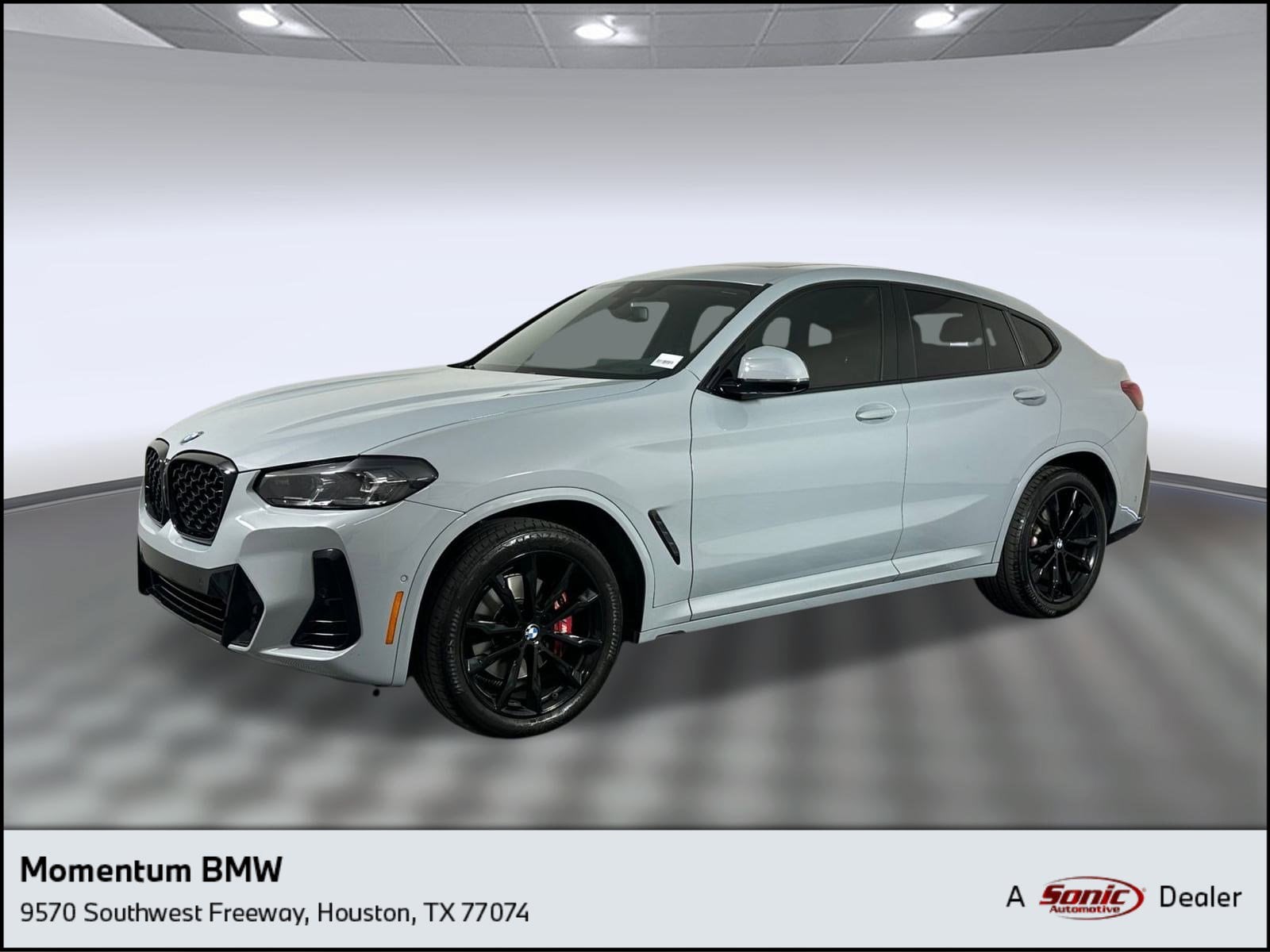 2023 BMW X4 30i's photo