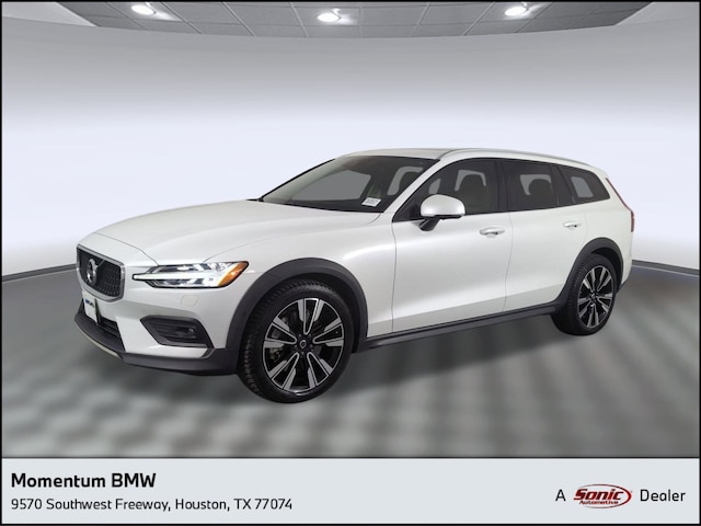 Used 2022 Volvo V60 Cross Country T5 AWD Wagon for sale in Houston