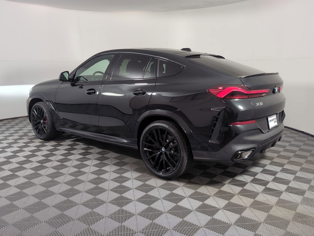 New 2026 BMW X6 xDrive40i SUV