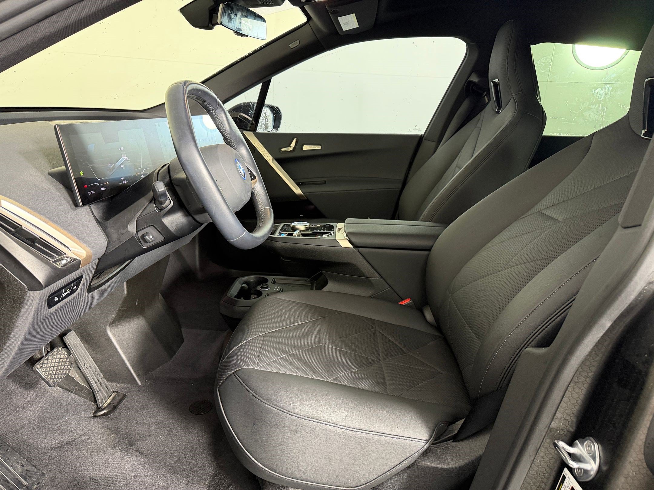 IX XDrive50 SUV