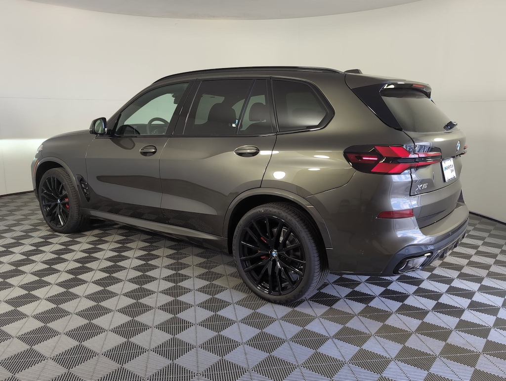 New 2026 BMW X5 sDrive40i SUV