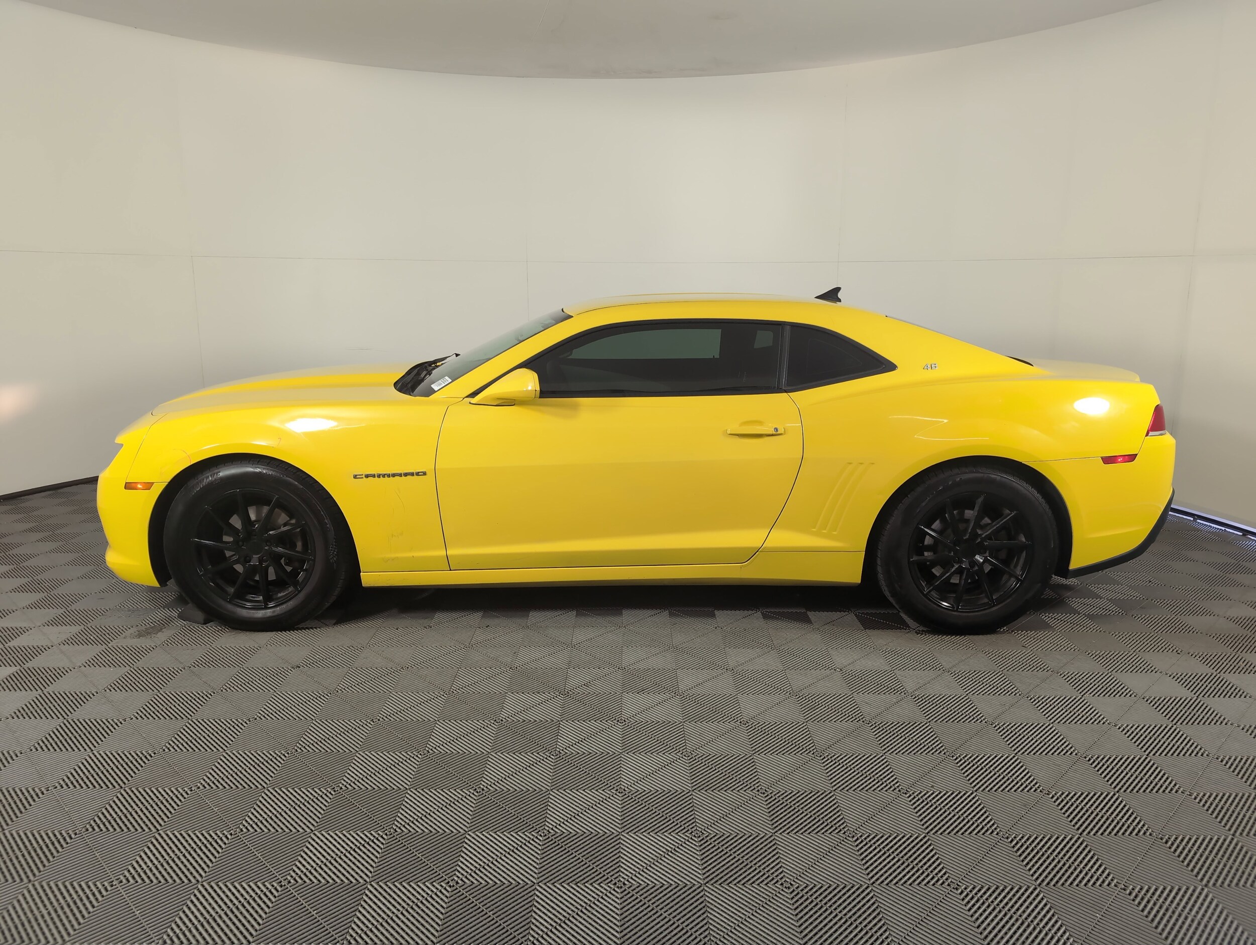 2014 Chevrolet Camaro photo 4