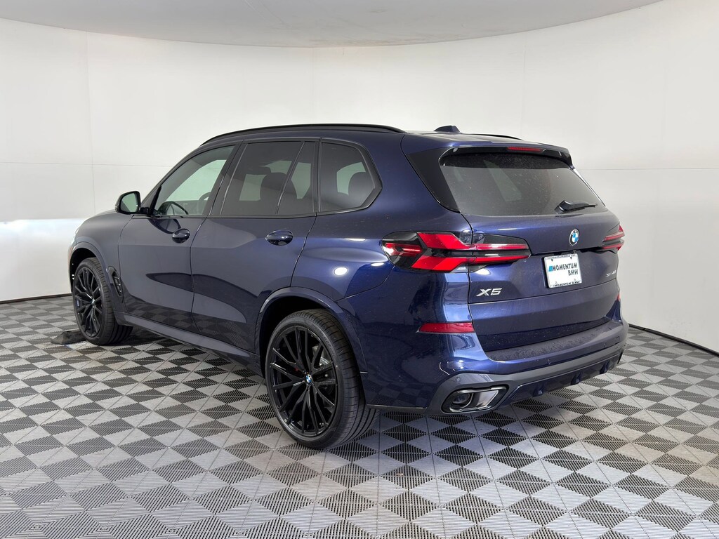 New 2026 BMW X5 sDrive40i SUV