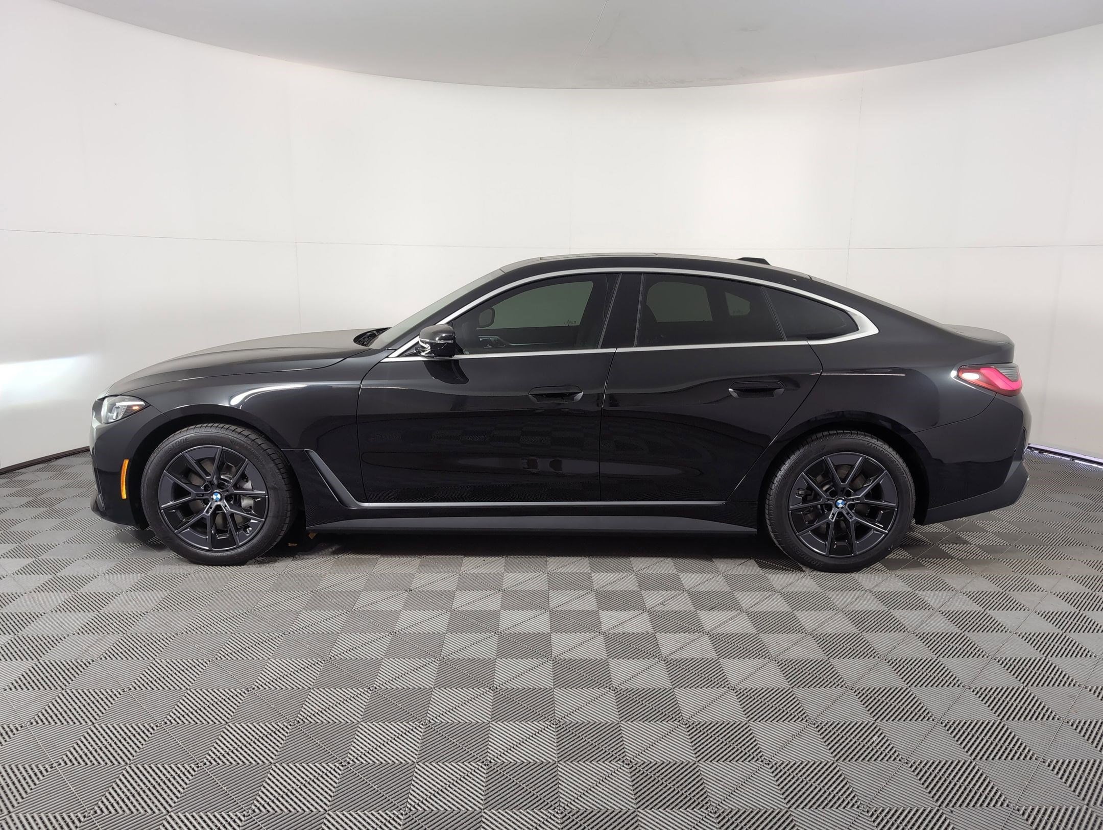 Used 2025 BMW i4 40 with VIN WBY23HD01SFU93825 for sale in Houston, TX