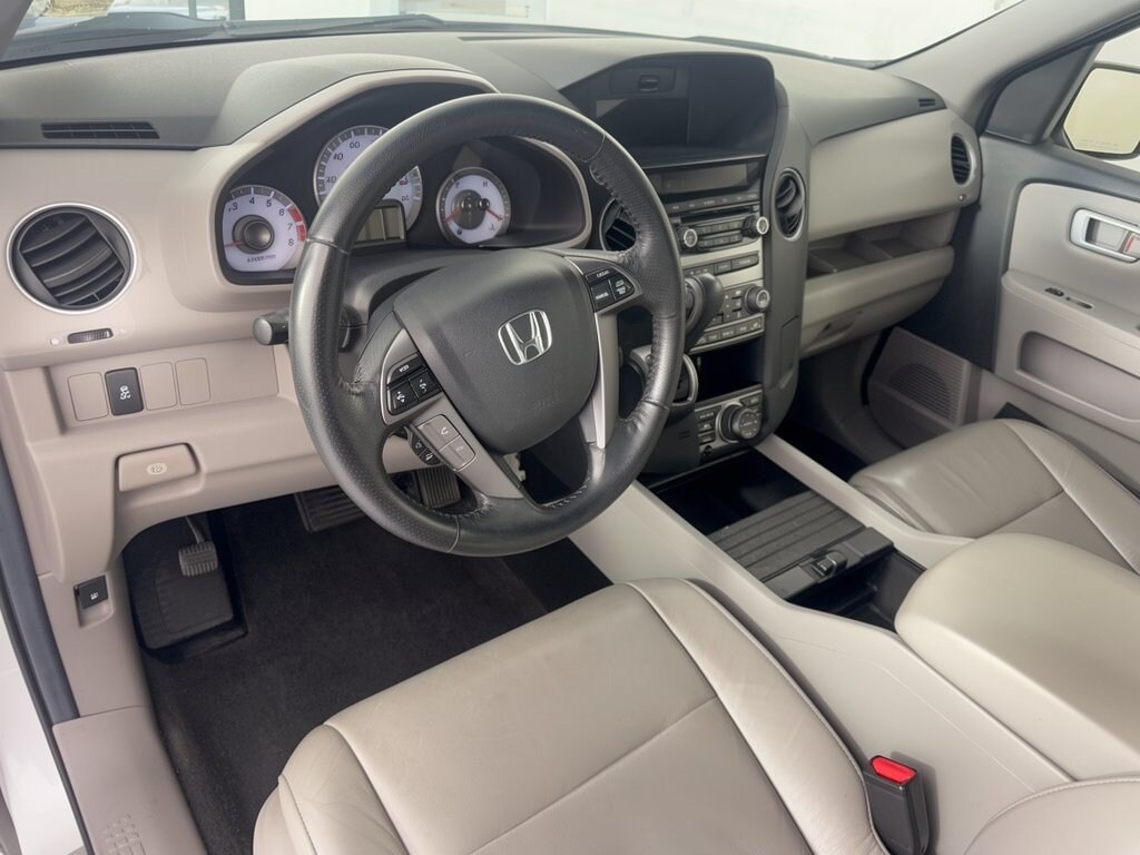 Used 2013 Honda Pilot EX-L w/Navigation FWD SUV
