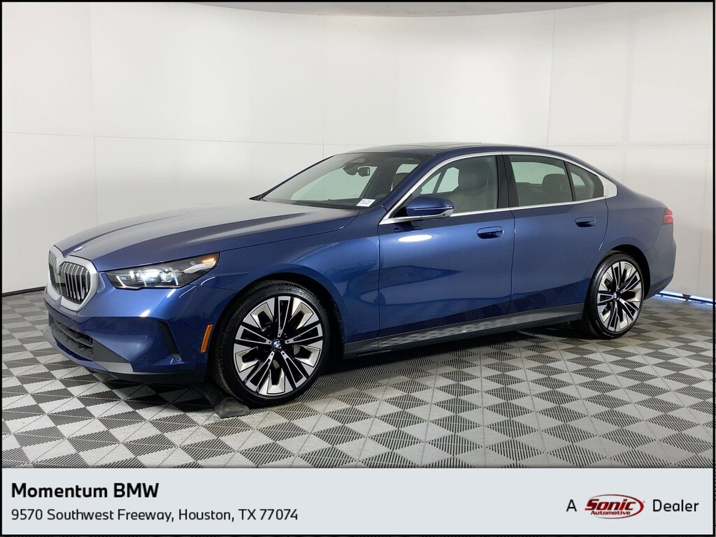 Used 2025 BMW 530i Sedan