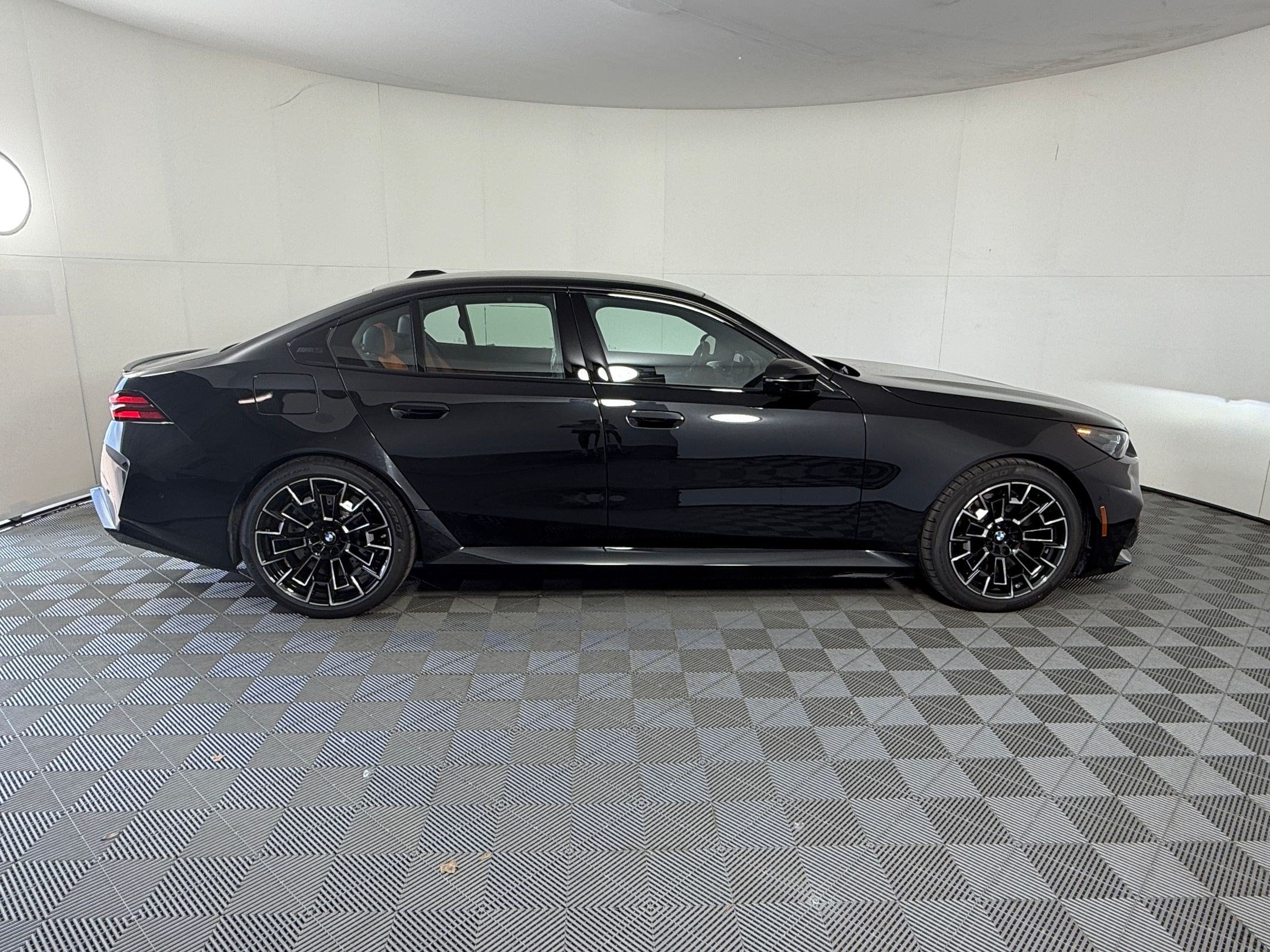 M5 Sedan