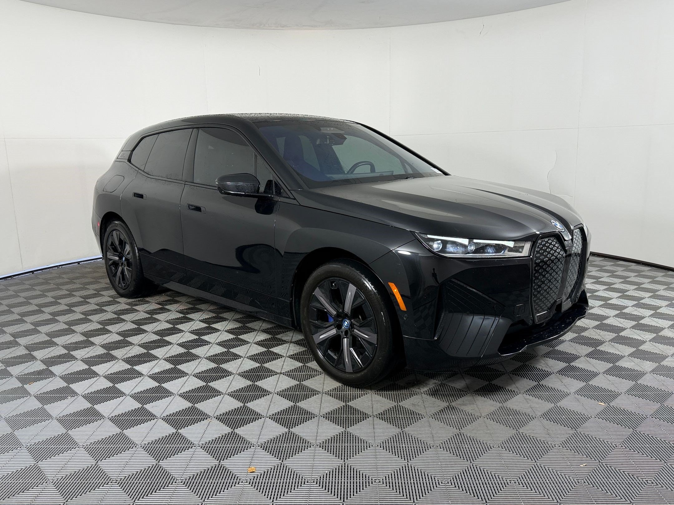 IX XDrive50 SUV