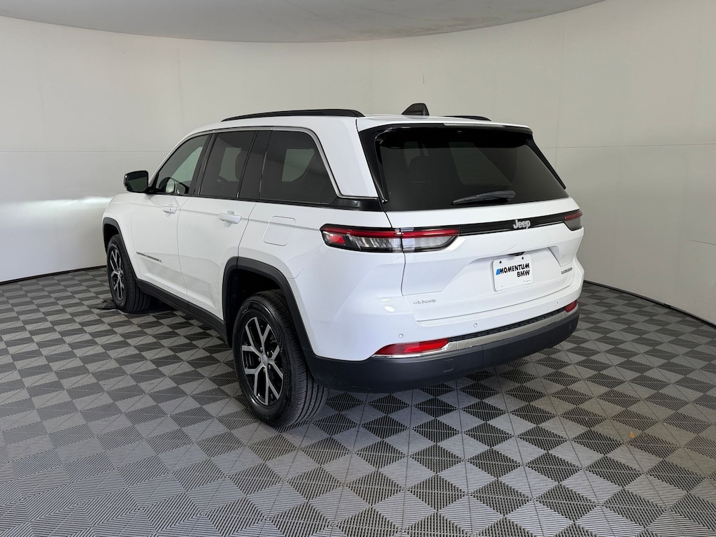 Used 2024 Jeep Grand Cherokee Limited SUV