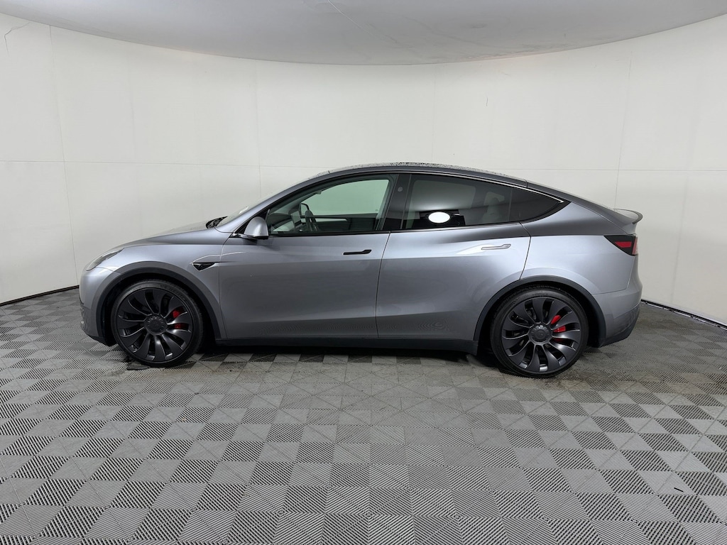 Used 2024 Tesla Model Y Performance SUV