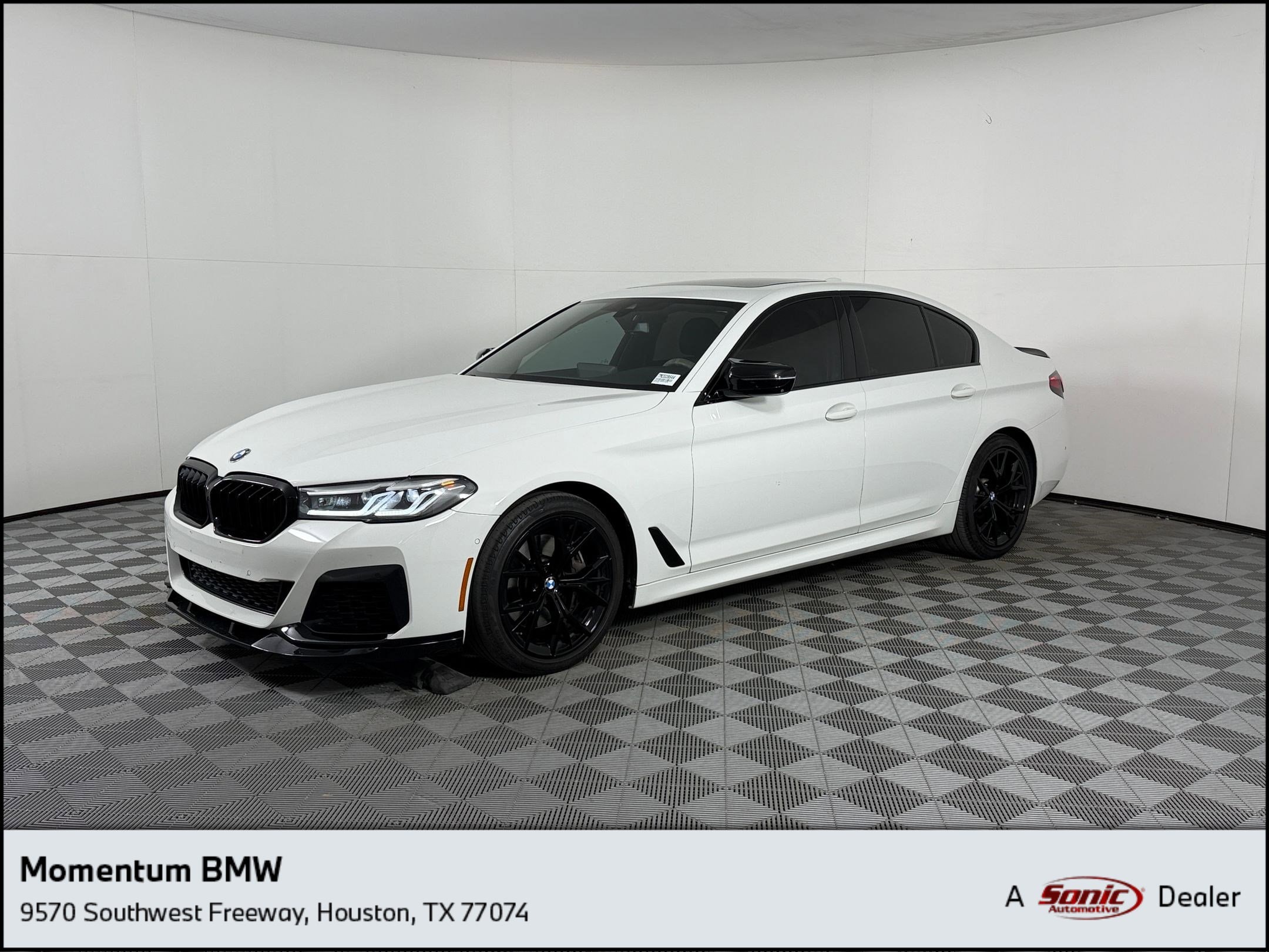 2021 BMW 5 Series 540i Sedan's photo