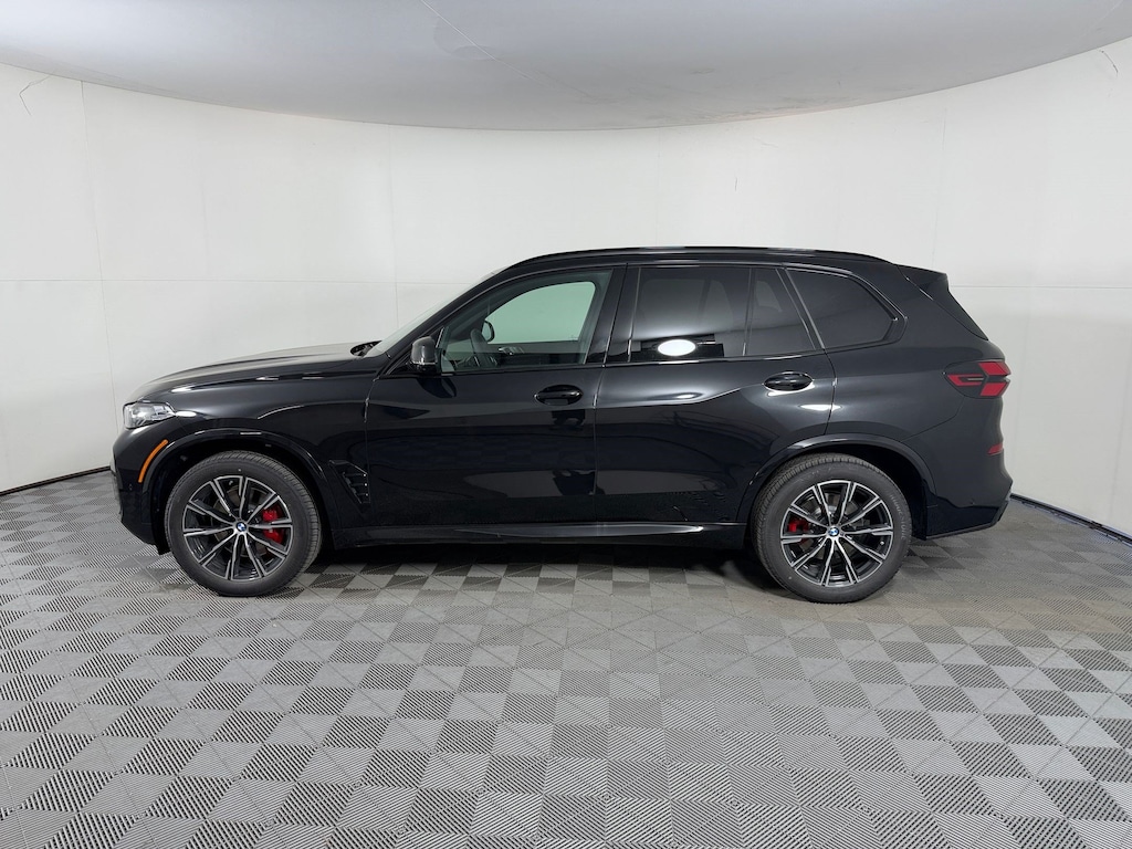 New 2026 BMW X5 sDrive40i SUV